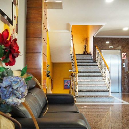 Hotel Humanes Humanes de Madrid Eksteriør billede
