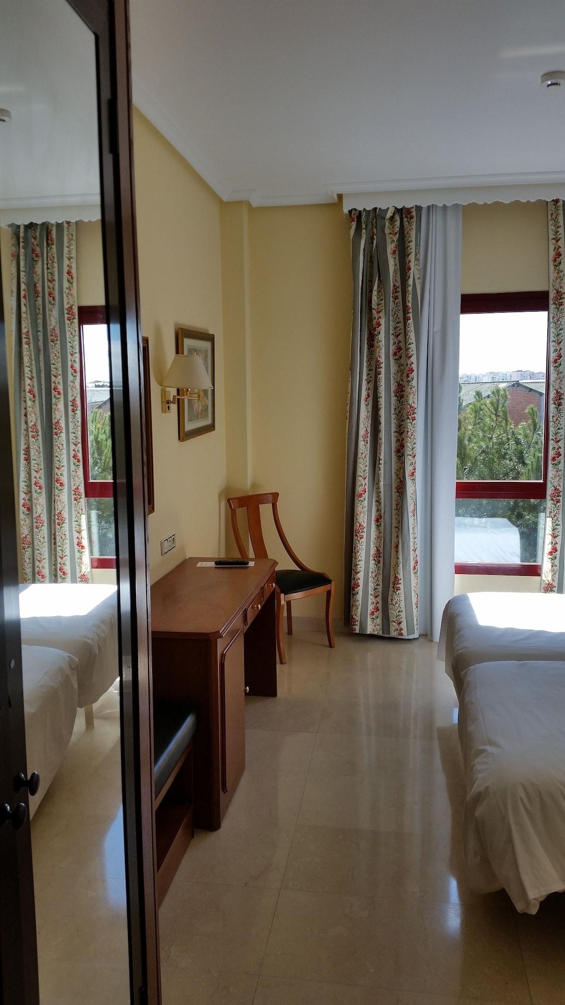 Hotel Humanes Humanes de Madrid Eksteriør billede