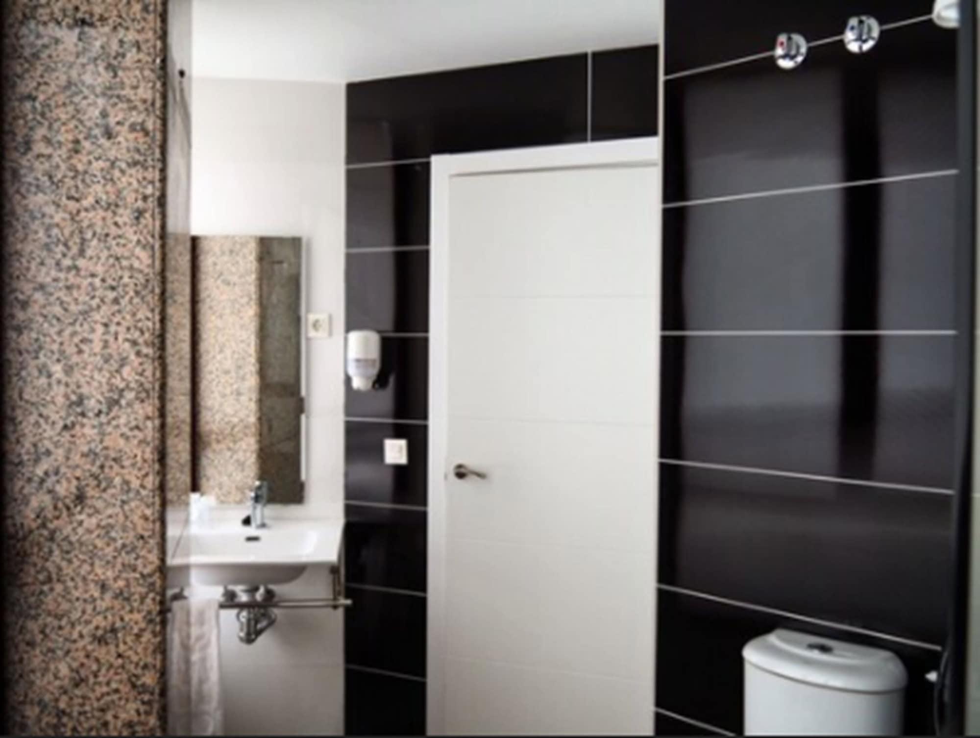 Hotel Humanes Humanes de Madrid Eksteriør billede
