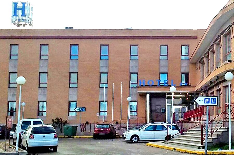 Hotel Humanes Humanes de Madrid Eksteriør billede