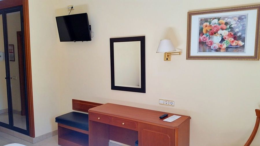 Hotel Humanes Humanes de Madrid Eksteriør billede