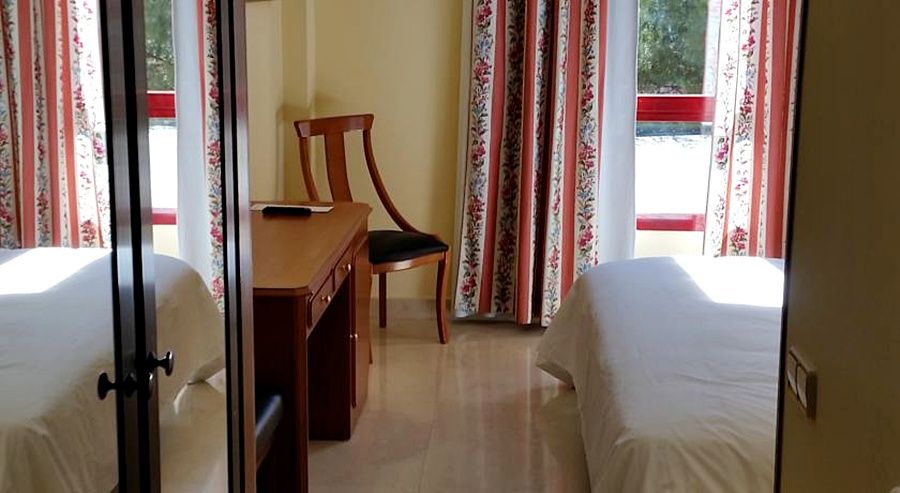 Hotel Humanes Humanes de Madrid Eksteriør billede