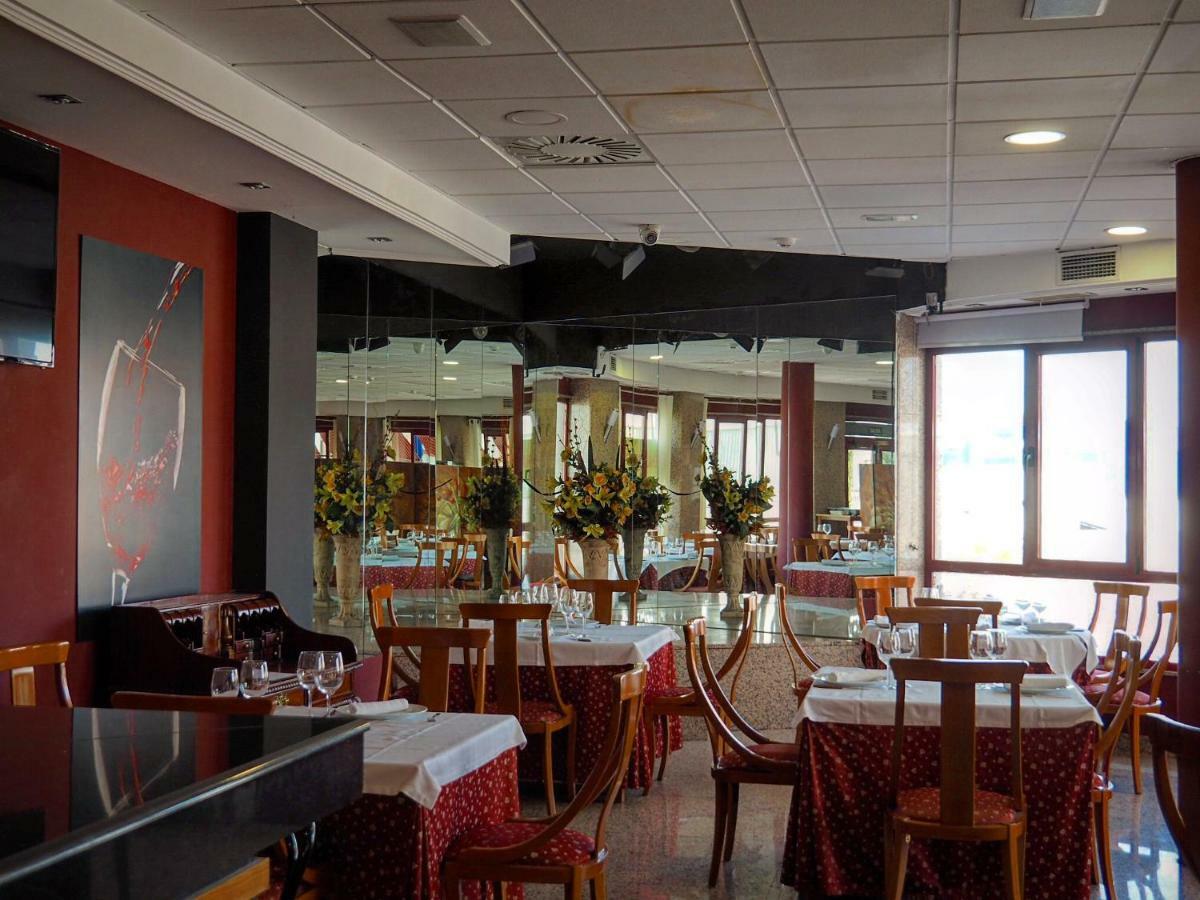 Hotel Humanes Humanes de Madrid Eksteriør billede